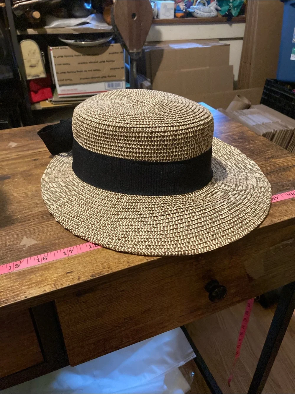 Laguna Trading 100% paper hat for ladies